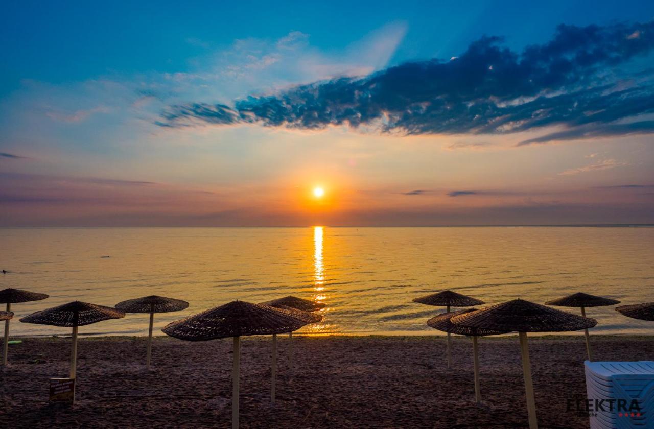 Hotel Elektra Vama Veche Esterno foto